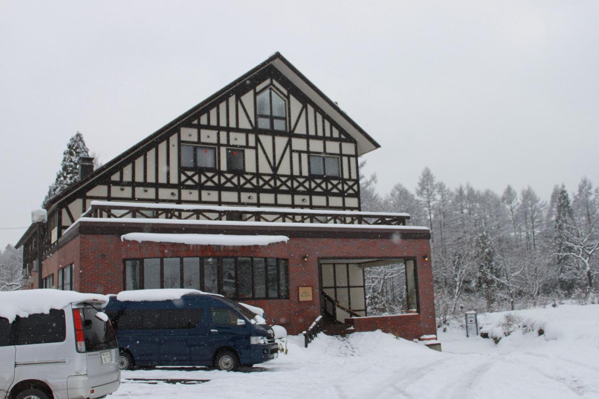 Hakuba Yamano Hotel Extérieur photo